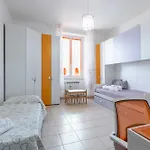 Guesthost - Gama Functional Flat Apartmán